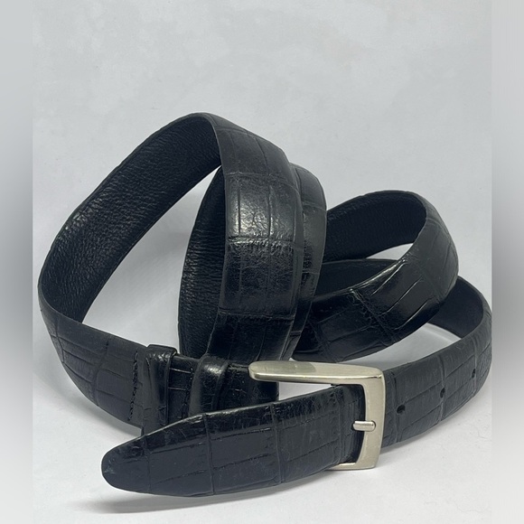 Stylish Black Croc-Embossed LEATHER Belt with Silver Buckle. DRESS BELT. - Picture 5 of 7